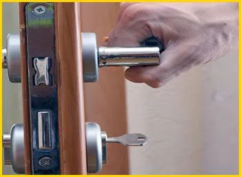 Metro Locksmith Services Portland, OR 503-404-4028 - 7-lock-installation
